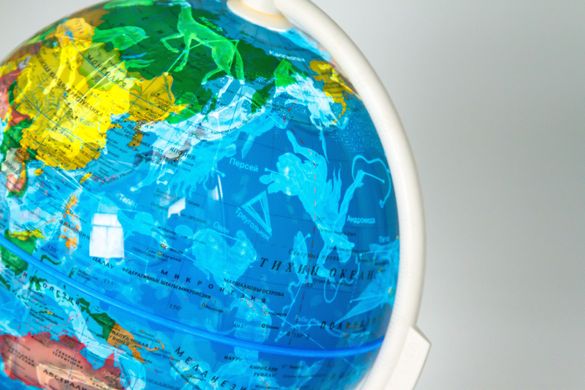 Интерактивный глобус с дополненной реальностью Oregon Scientific "МИФ" со сказками